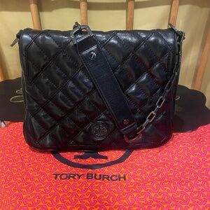 SOLD💥Tory Burch Black Leather Shoulder Bag💥